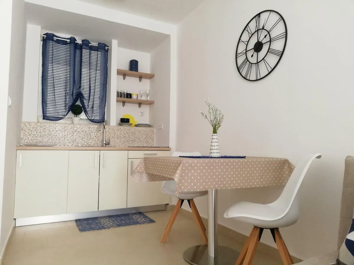 Kalelarga Apartments 4 You Zara